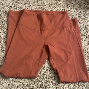 High Rise Wunder Train Leggings